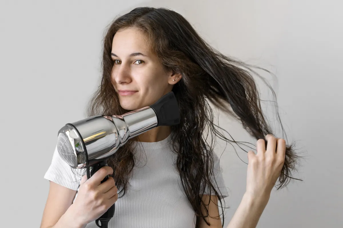 Descubra 6 secadores de cabelo que têm qualidade e ótimo custo-benefício