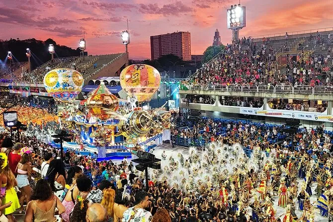 Rio de Janeiro: O Maior Carnaval do Mundo