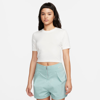 Camiseta Nike Sportswear Cropped Essential Feminina