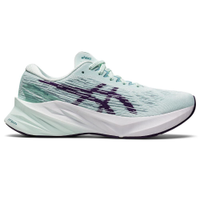 Tênis ASICS Novablast 3 - Feminino - Verde com Branco e Azul Marinho