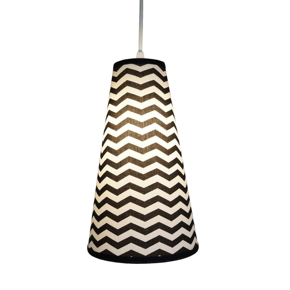 Luminária Pendente Revestida com Tecido Chevron Preto e Branco