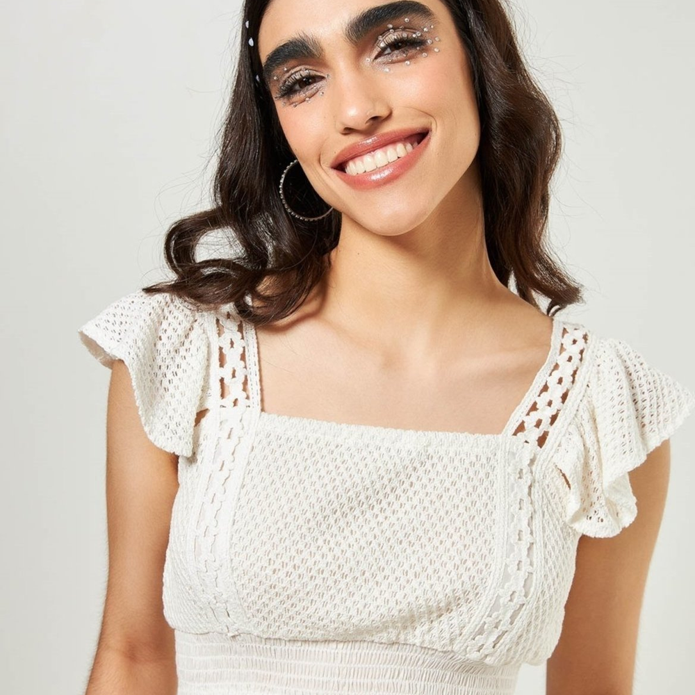 Blusa Cropped Estilo Crochezinho