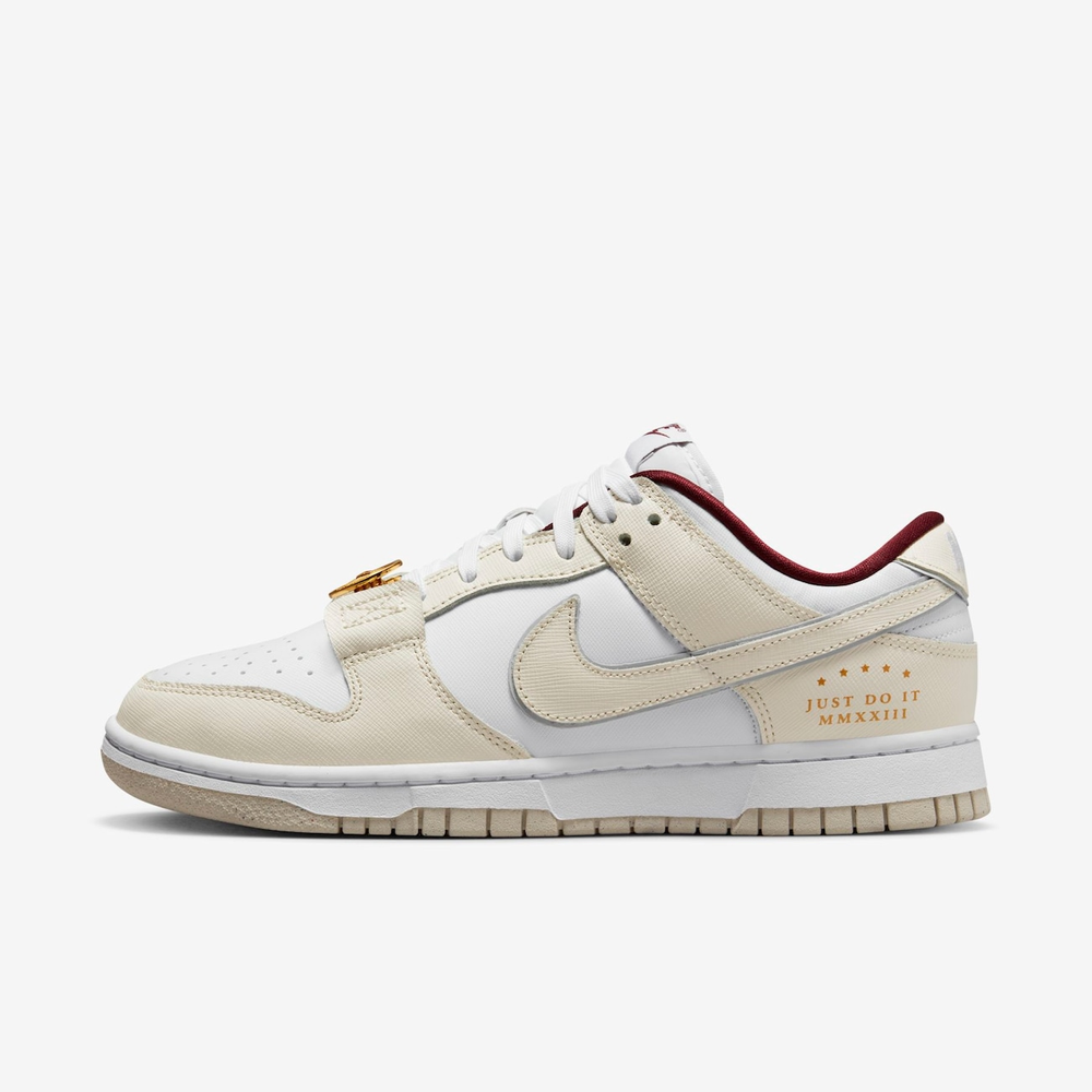 Tênis Nike Dunk Low SE Feminino