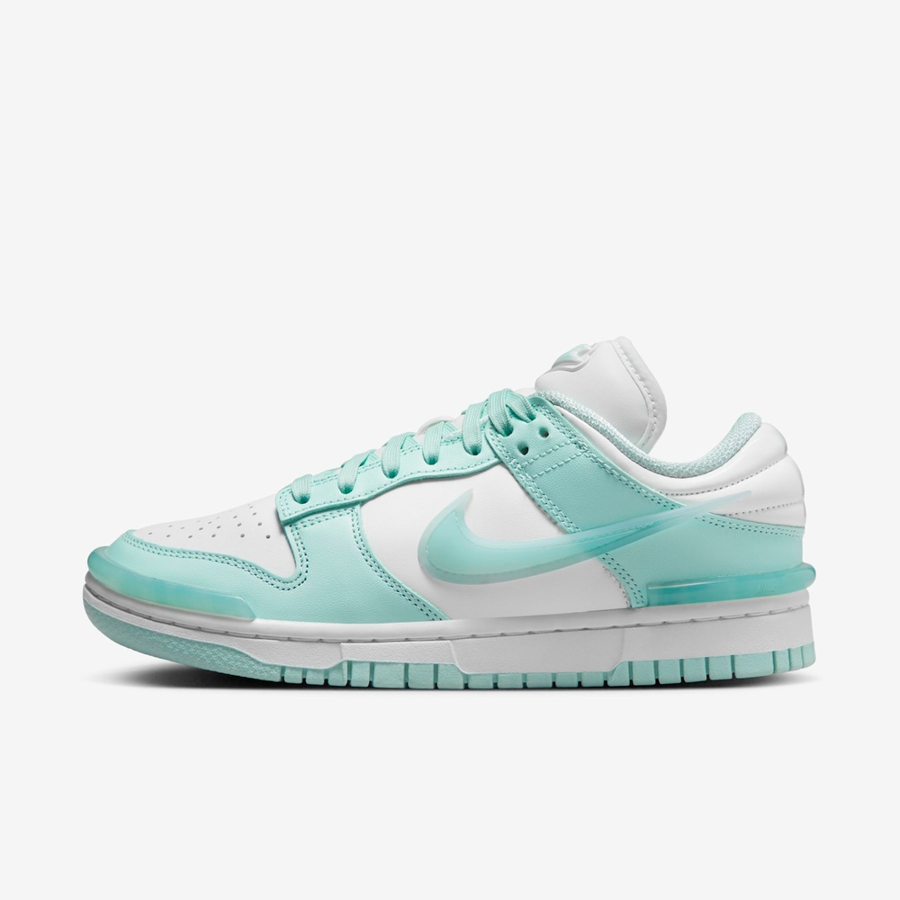 Women's Dunk Low Twist