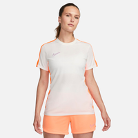 Camiseta Nike Dri-FIT Academy Feminina