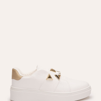 Tênis casual com tachas vizzano branco