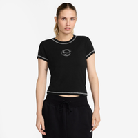 Camiseta Nike Sportswear Chil Knit Feminina