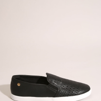 Tênis Feminino Slip On com Laser Cut Via Uno Preto