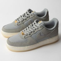 Tênis Nike Air Force 1'07 LV8 Gift 39