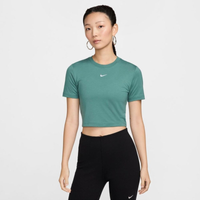 Camiseta Nike Sportswear Cropped Essential Feminina