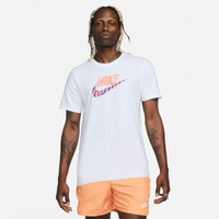 Camiseta Nike Sportswear Masculina