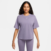 Camiseta Nike Sportswear Essentials Feminina