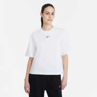 Camiseta Nike Sportswear Essentials Feminina