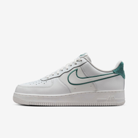 Tênis Nike Air Force 1 ´07 LV8 Masculino