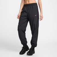 Calça Nike Sportswear Essential Feminina